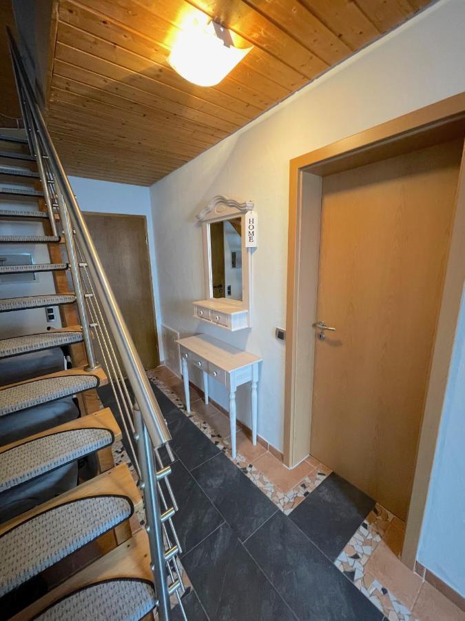 Geraeumiges Maisonette Apartment Todtmoos Bagian luar foto