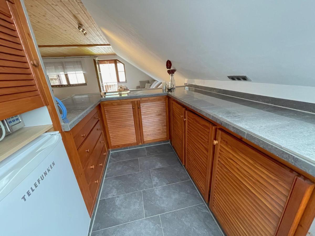 Geraeumiges Maisonette Apartment Todtmoos Bagian luar foto